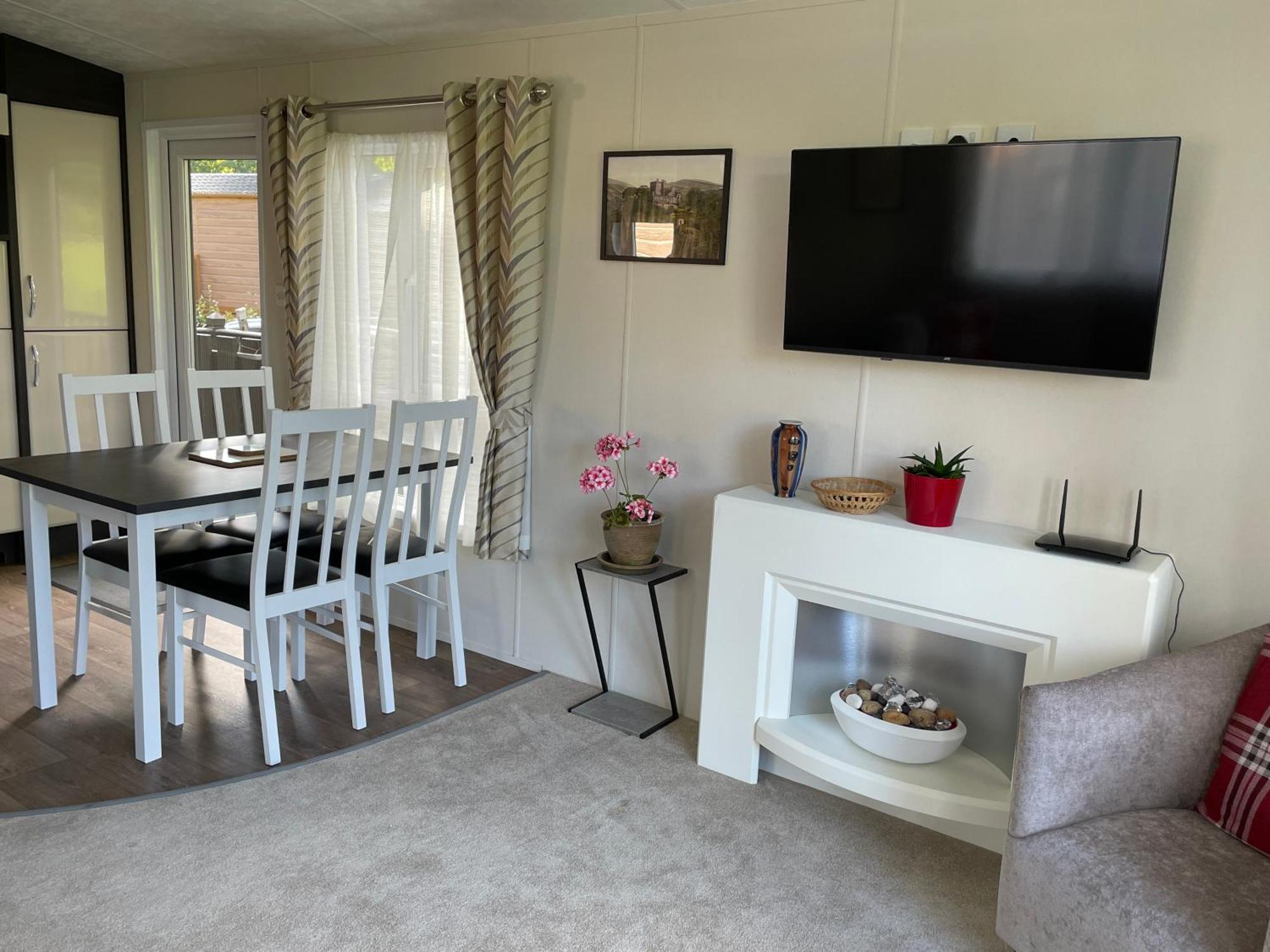 Thistle Lodge Dollar Luaran gambar